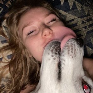 Meet your Posher, Apolonia